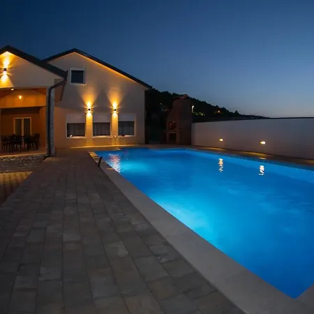 Villa Lila